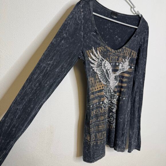 2/$25 Daytrip Buckle Charcoal Gray Y2K Grunge Biker Distressed Long Sleeve Shirt - Picture 3 of 9